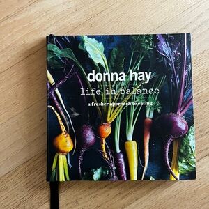 Anthropologie Life in Balance Cookbook - Vibrant Vegetable Cover